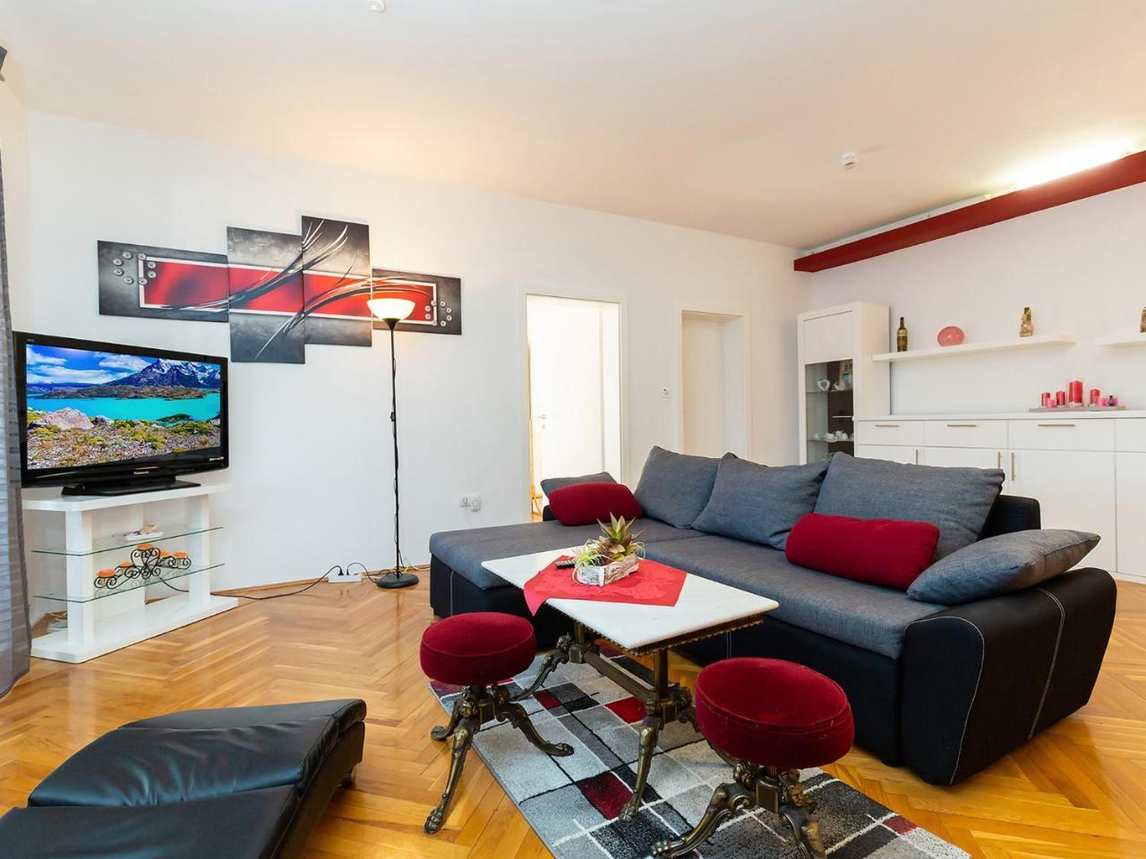 Nada Apartment Porec Exterior photo