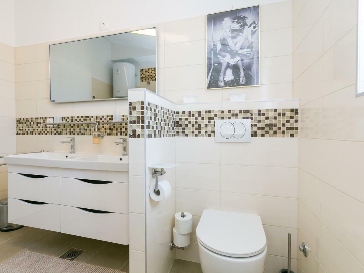 Nada Apartment Porec Exterior photo